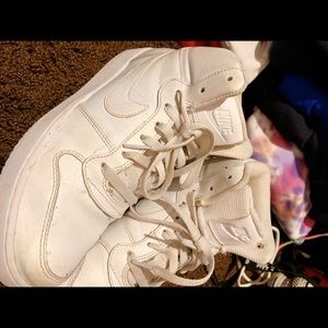 White high top Jordan’s